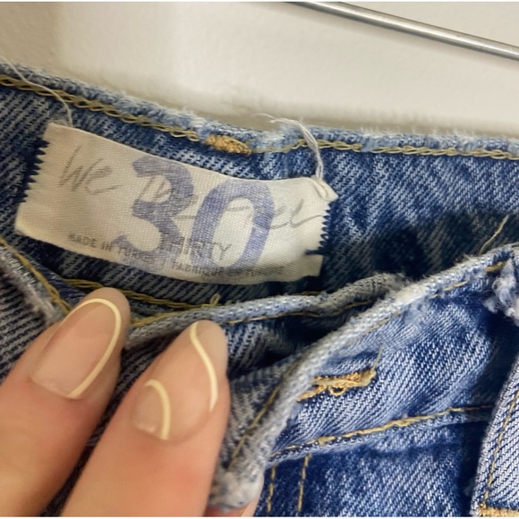 Free people we the free distressed jeans - Picture 4 of 6